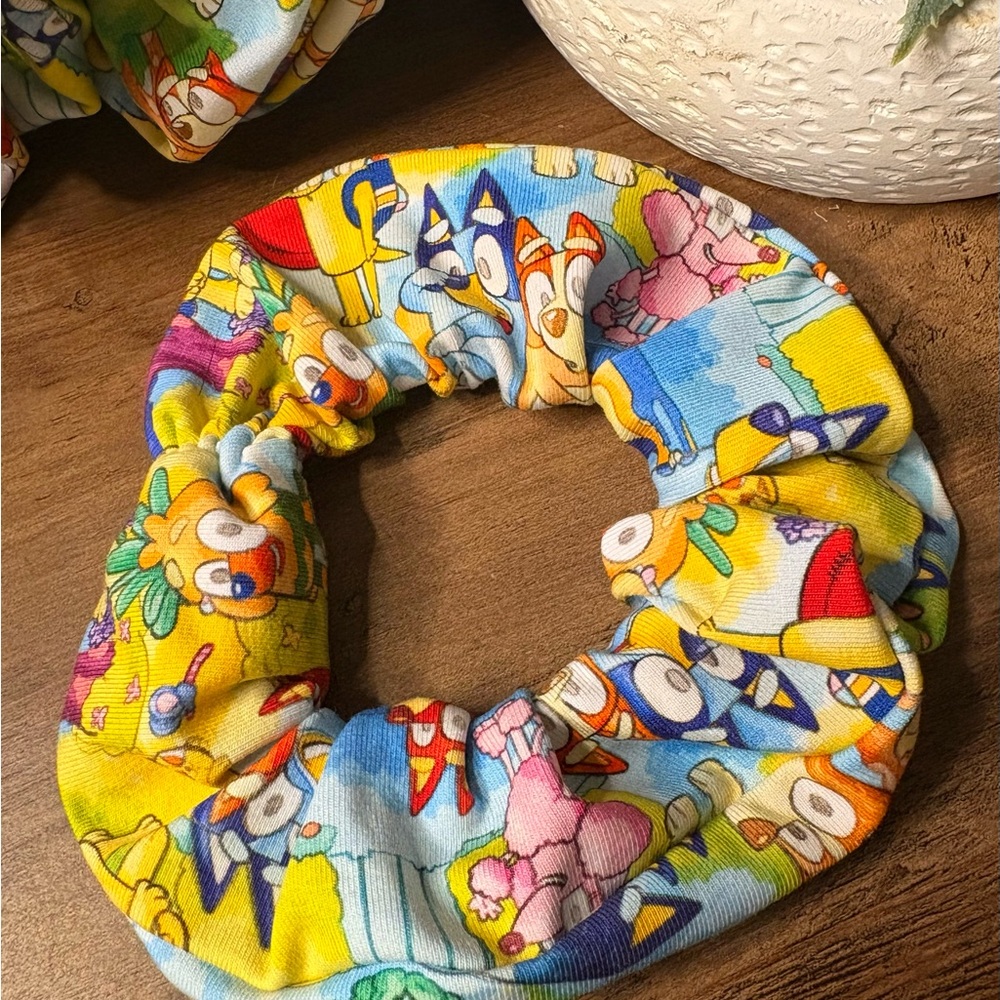 BLUEY Colorful Cartoon Print Scrunchie
